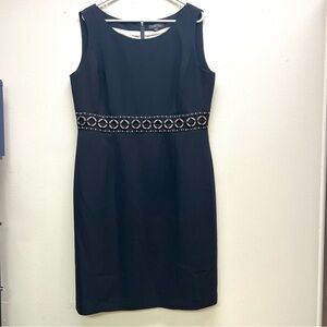 TAHARI Plus LBD wooden rings embellished Sheath Dress office women size 16